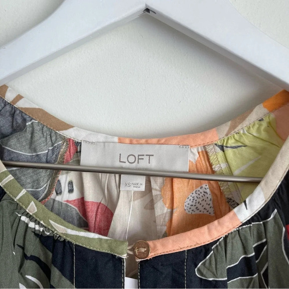 Loft Paradise Flutter Sleeve Top size XS NWT - Picture 4 of 8